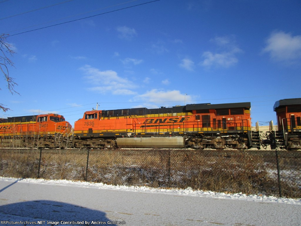 BNSF 7635